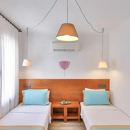 Mare Nostrum Apartmanhotel 2*