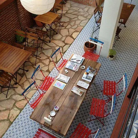 Mare Nostrum アパートホテル