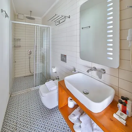 アパートホテル Mare Nostrum 4*